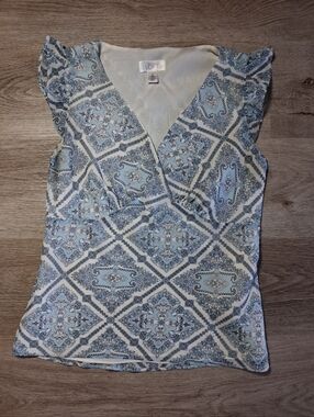 LOFT Blouse Light Blue Paisley V-Neck Flutter Sleeve Womens Top